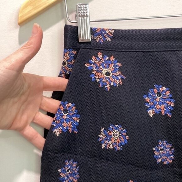 CLUB Monaco Wool Silk Camissa Skirt - Picture 3 of 10